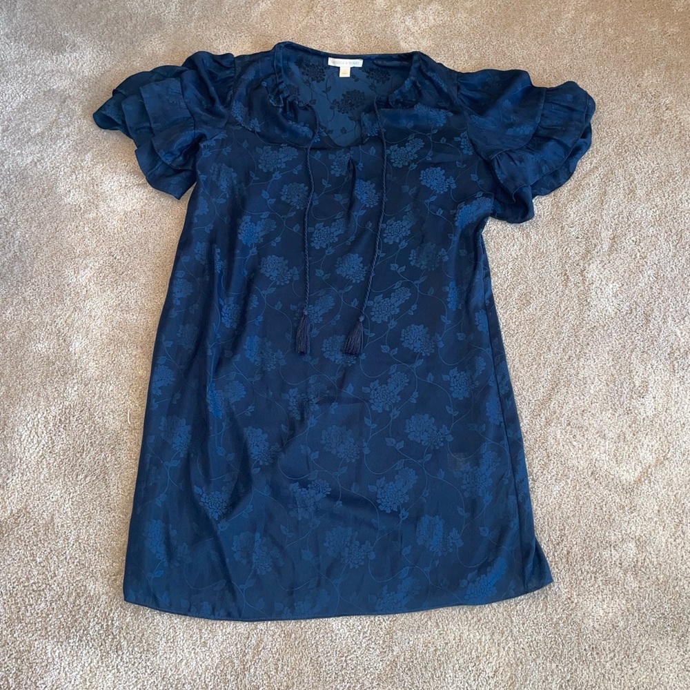 Chelsea & Violet Navy Floral Shift Dress